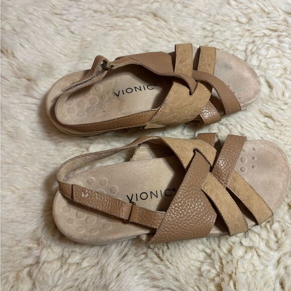 Vionic Tan Sandals with Crisscross Straps and Slingback - Picture 5 of 6